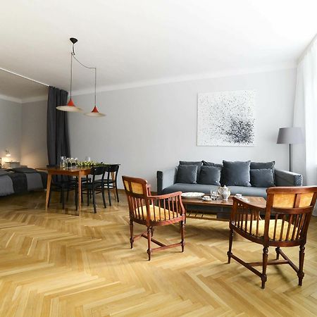 Designers Apartment In The Old Town 바르샤바 외부 사진
