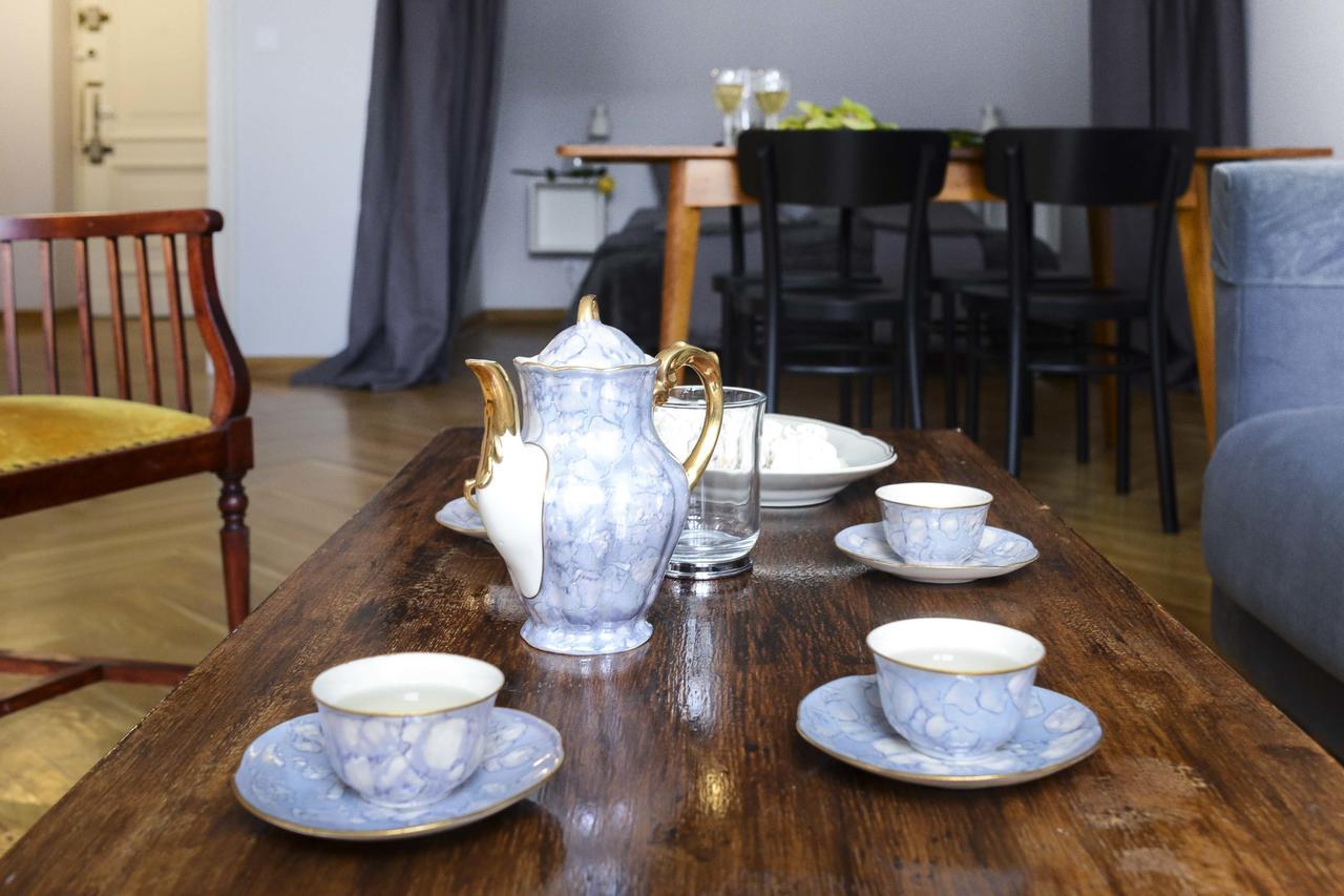 Designers Apartment In The Old Town 바르샤바 외부 사진